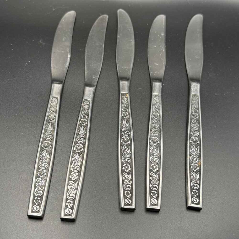 Set Of 5 Vintage Oneida Rendezvous Stainless Steel Knives With Floral Design